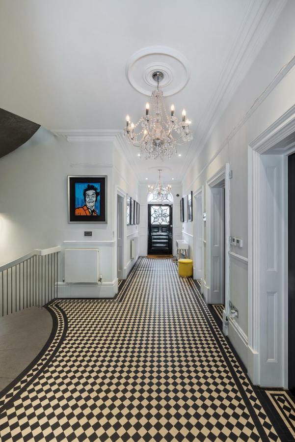 Villa Dream House London With Gym, Cinema And Housekeeper Ealing Esterno foto