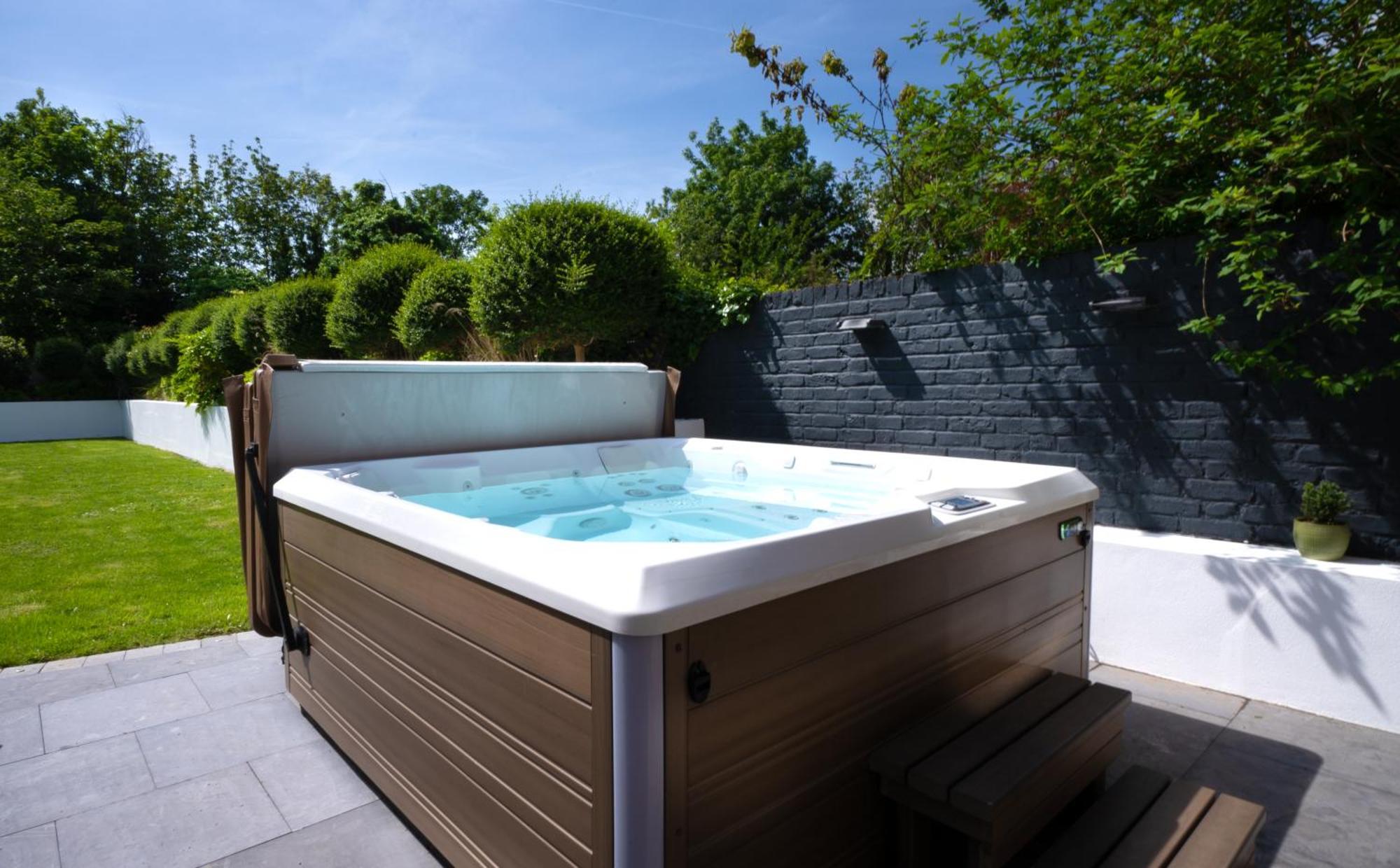 Villa Dream House London With Gym, Cinema And Housekeeper Ealing Esterno foto
